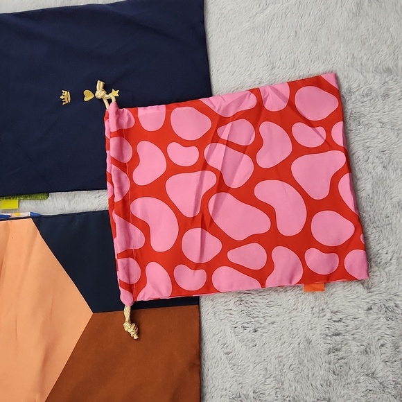 Drawstring Ipsy bag bundle of 5 - Picture 4 of 7